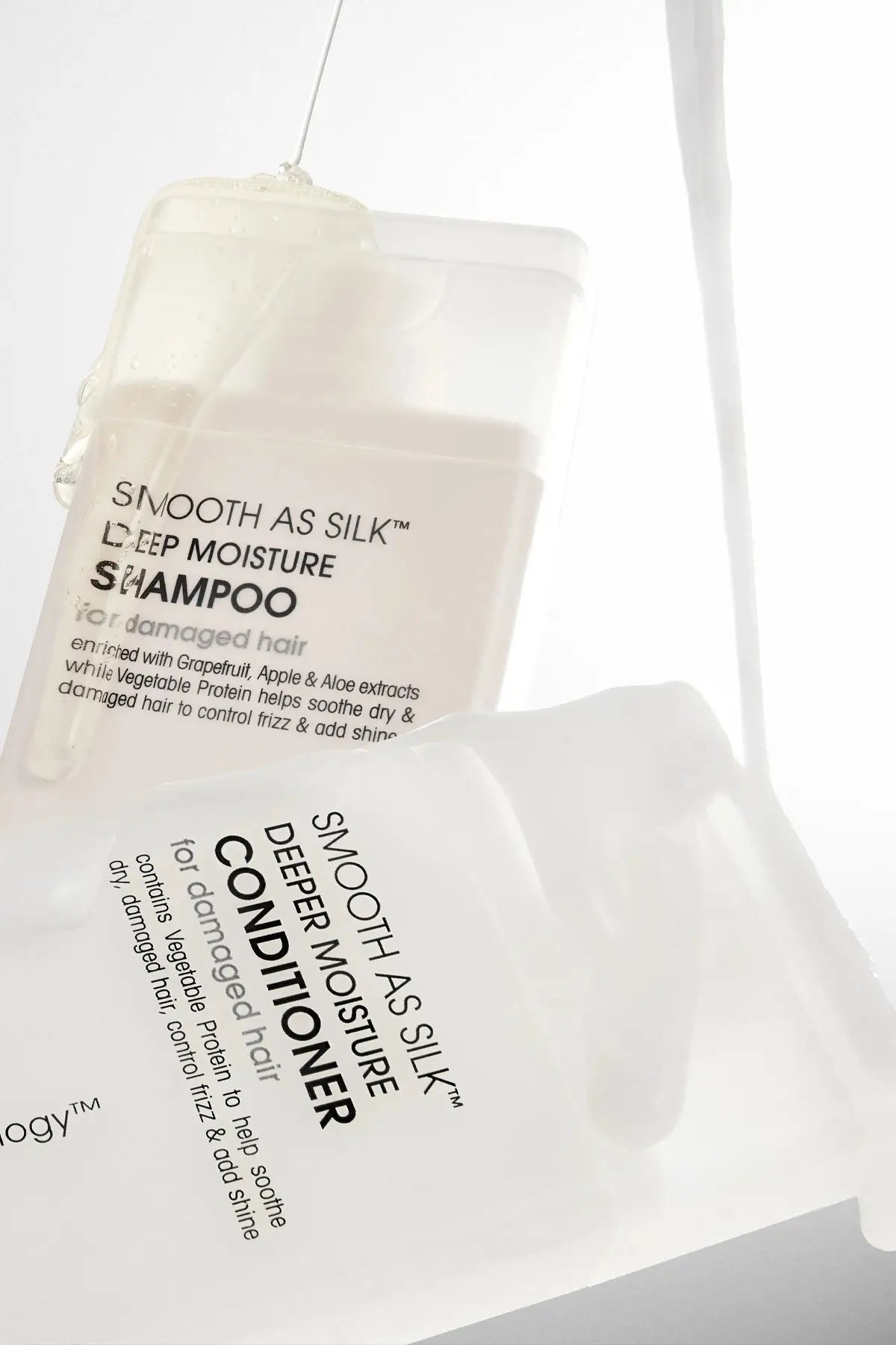 GIOVANNI SMOOTH AS SILK DEEP MOISTURE SHAMPOO 8.5oz GIOVANNI