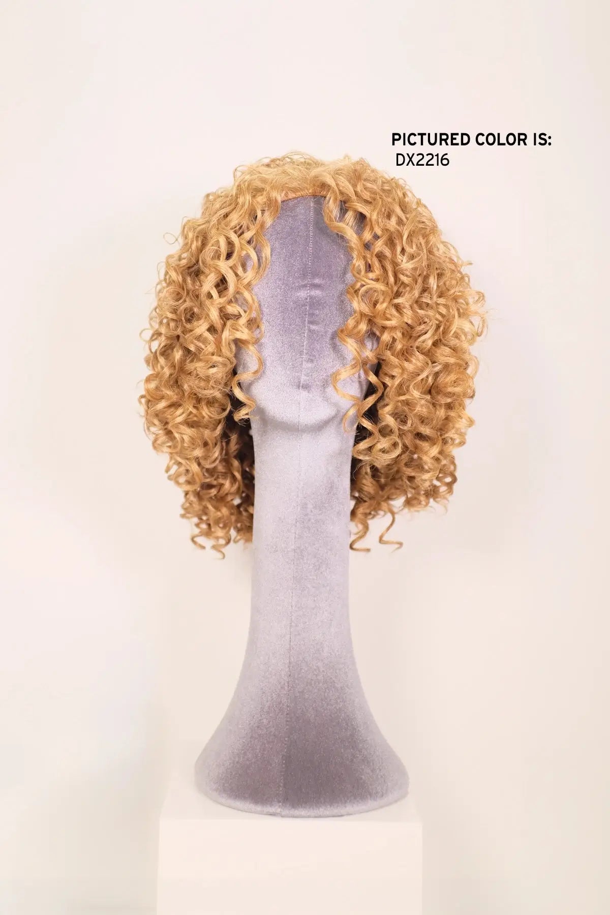 NUTIQUE ITS A WIG HALF CAP WIG - AGGIE